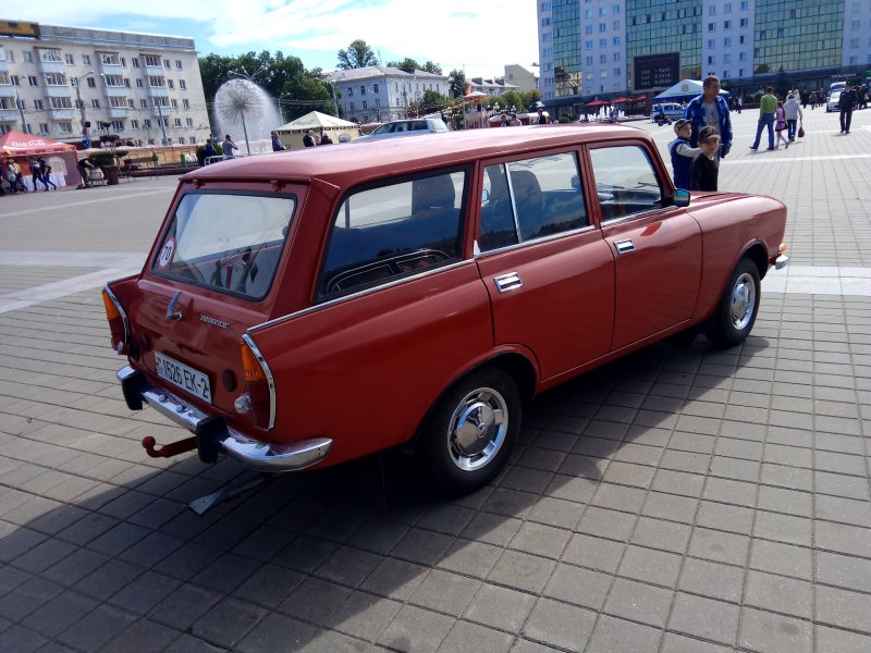 Москвич 2137 салон