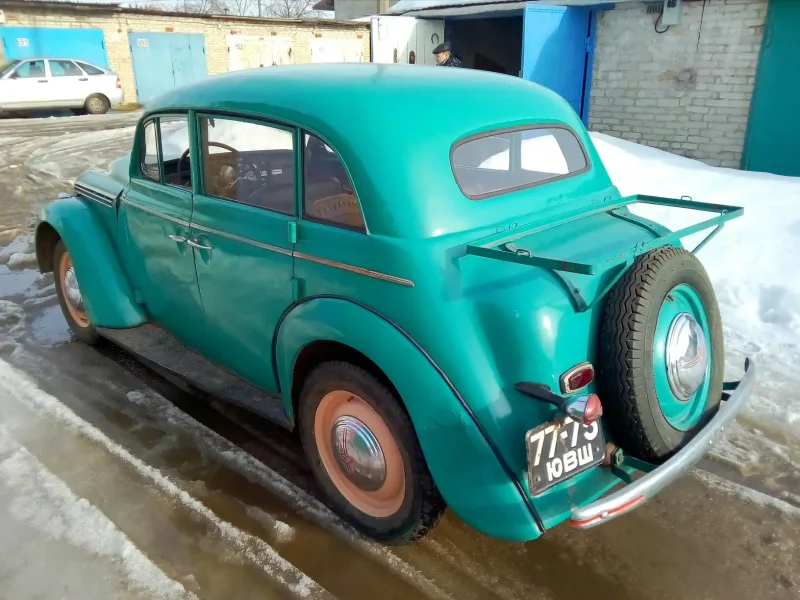 Москвич 400
