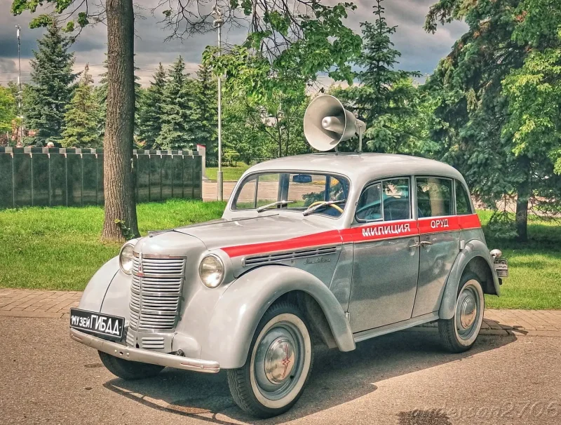 Москвич 400