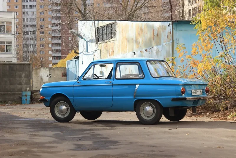 Москвич 300