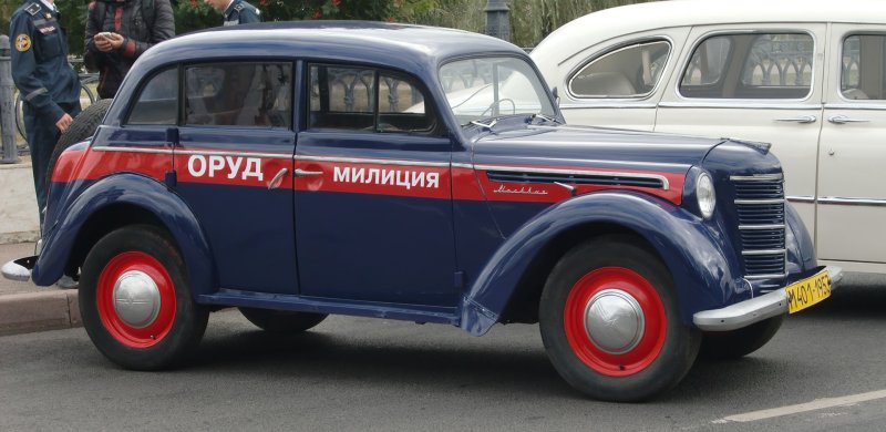 Москвич 400 скорая