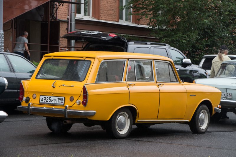 Москвич 2137 универсал