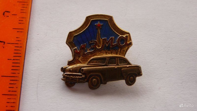 Москвич 407 флажок капота