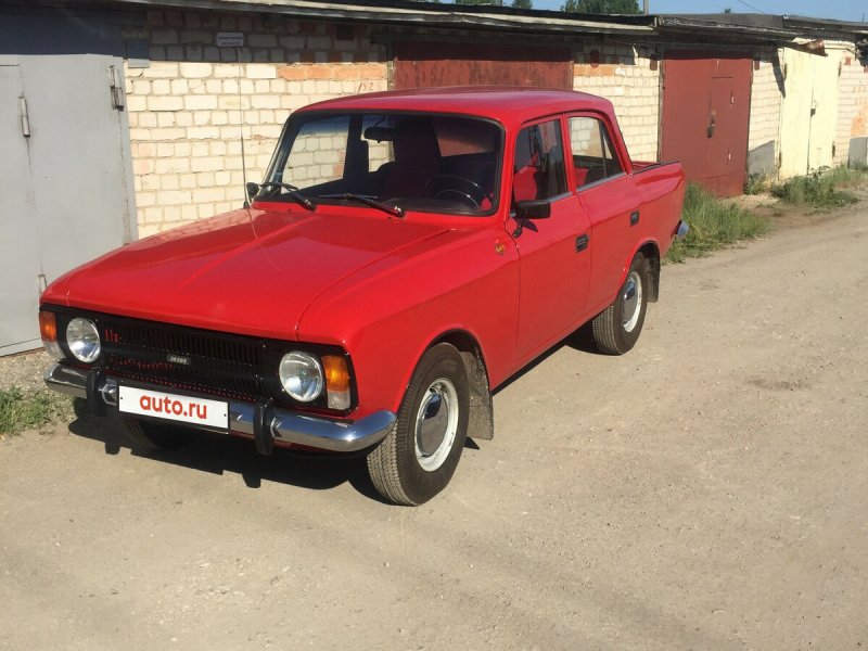 Москвич 412 красный