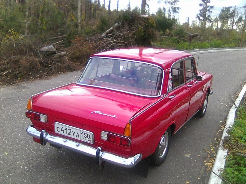 Москвич 412 вишневый