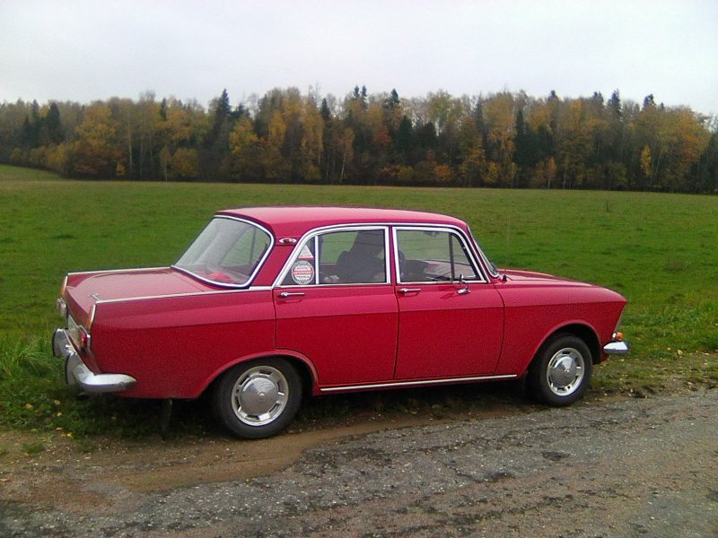 Москвич 412 ИЖ красный