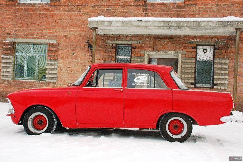 Москвич 412 ИЖ красный