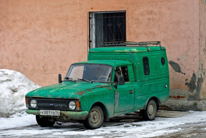 ИЖ 2715