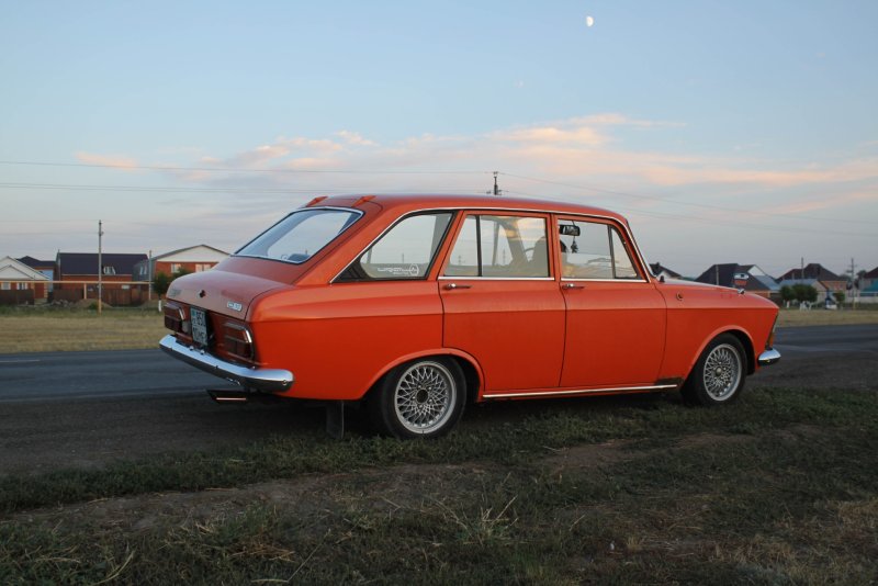 ИЖ Комби 2125