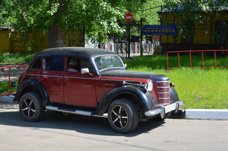 Тюнинговый Москвич 401