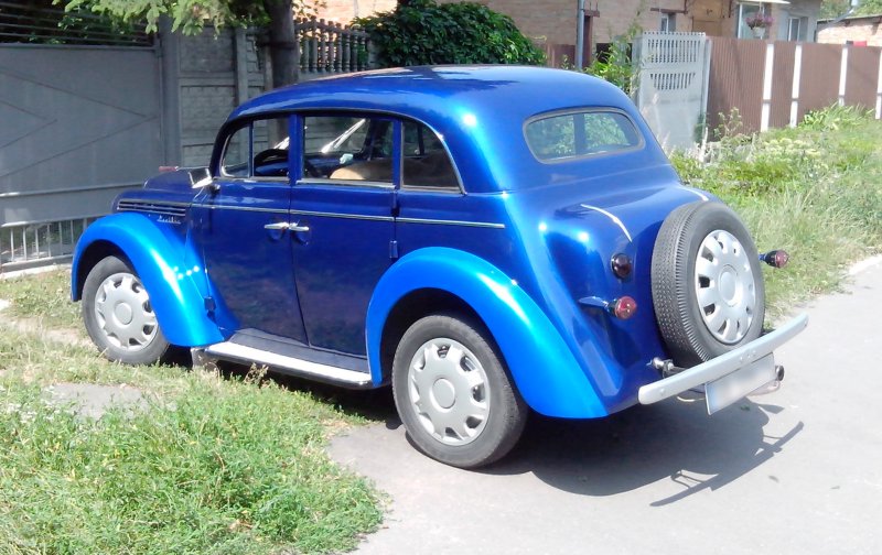 Москвич 401 v8