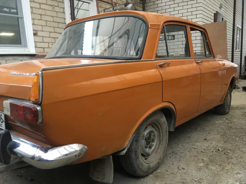 Москвич 412 коричневый