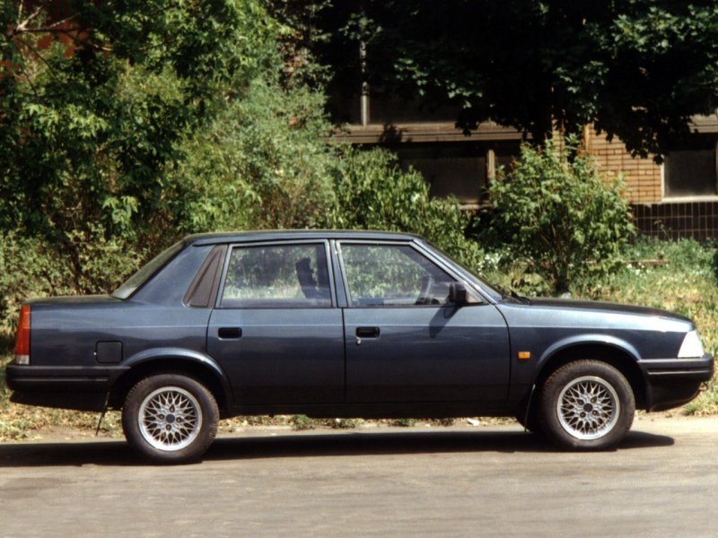 АЗЛК 2141 седан