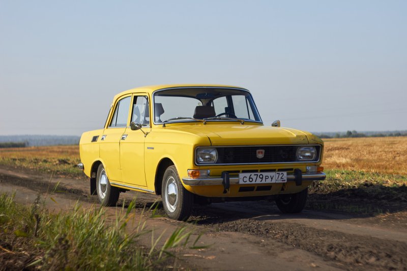 Москвич 2140 зеленый