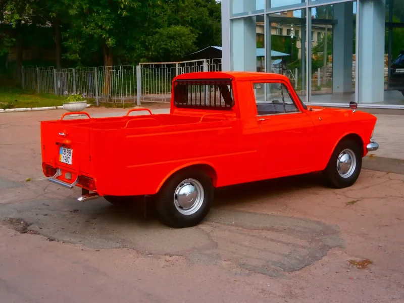 Москвич ИЖ 27151