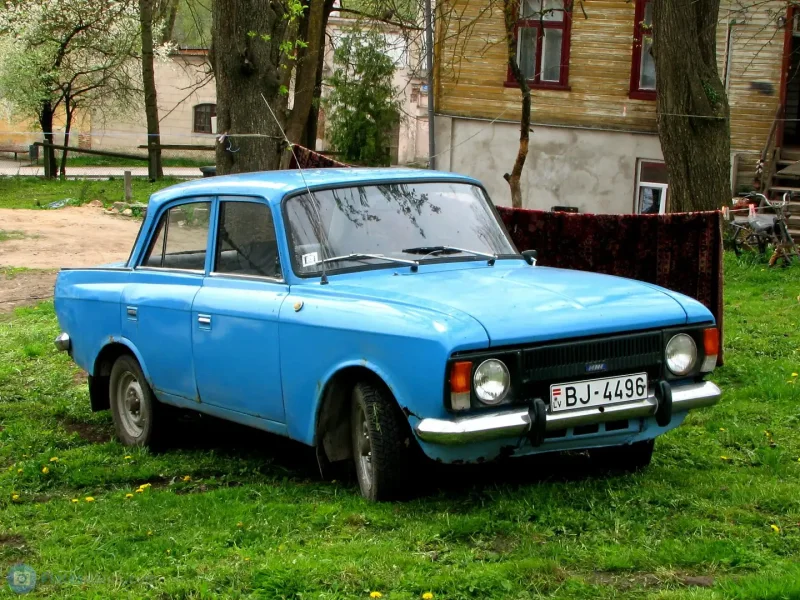 Москвич 412 голубой