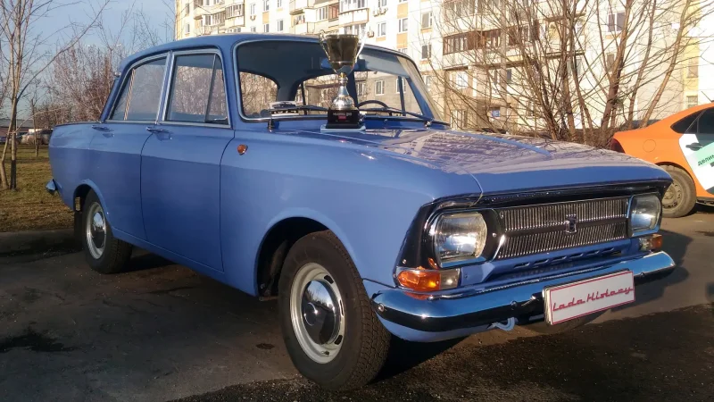 Москвич 412 ИЖ фиалковый