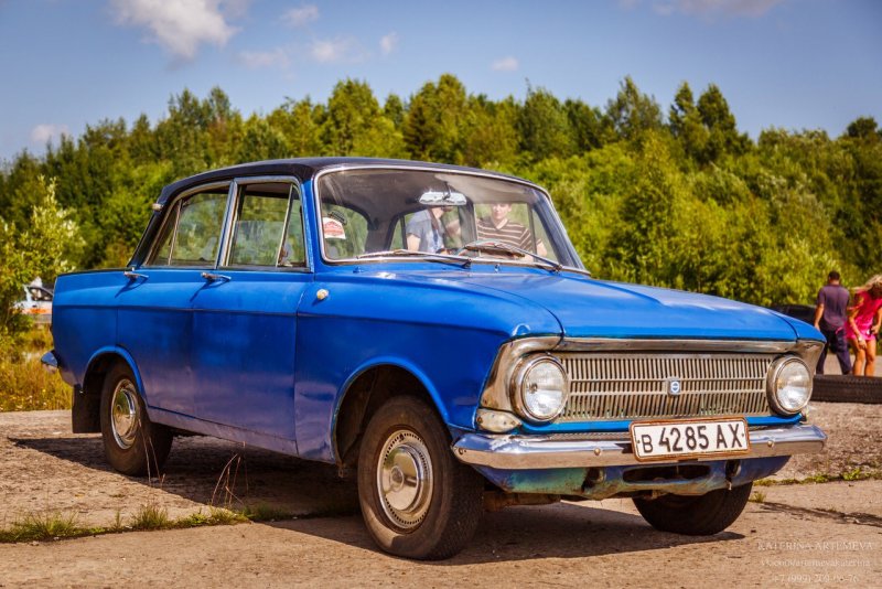 Москвич 412 синий