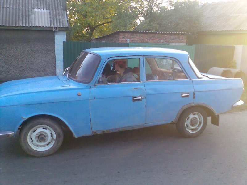 Москвич 412 голубой