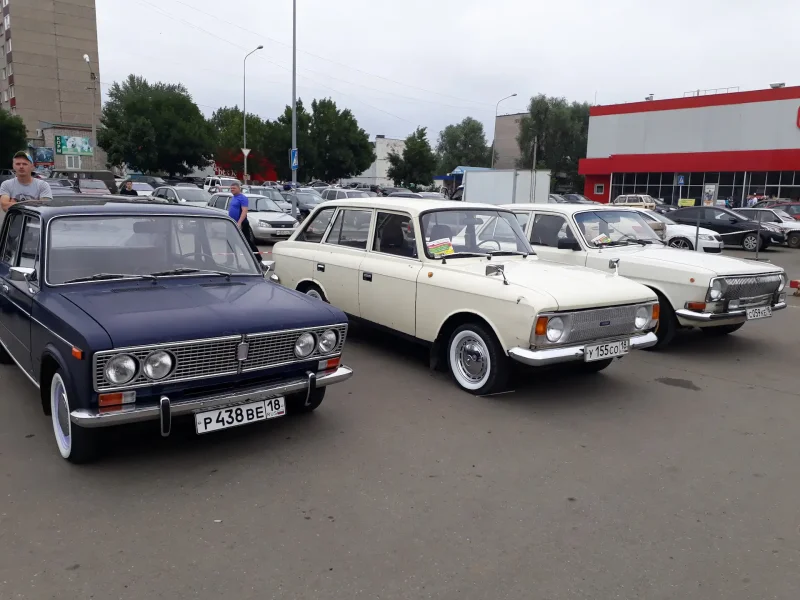 Жигули Волга Москвич