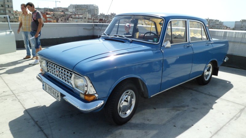 Москвич 2140 голубой