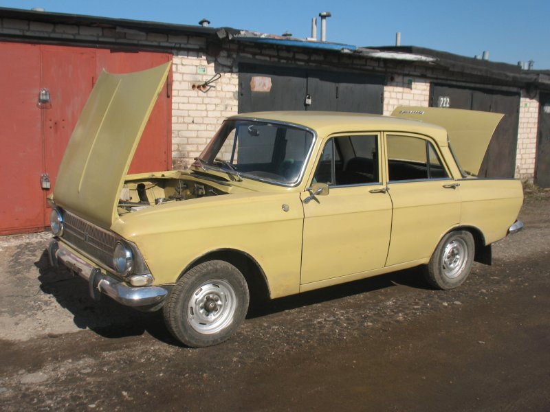 Москвич 412 АЗЛК желтый
