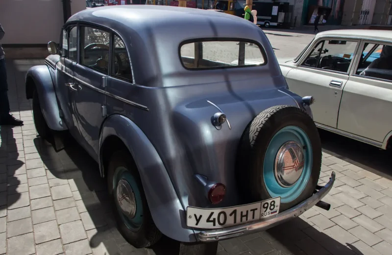 Москвич 400 b 401