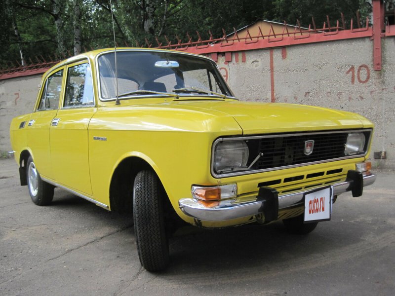Москвич 2140 желтый