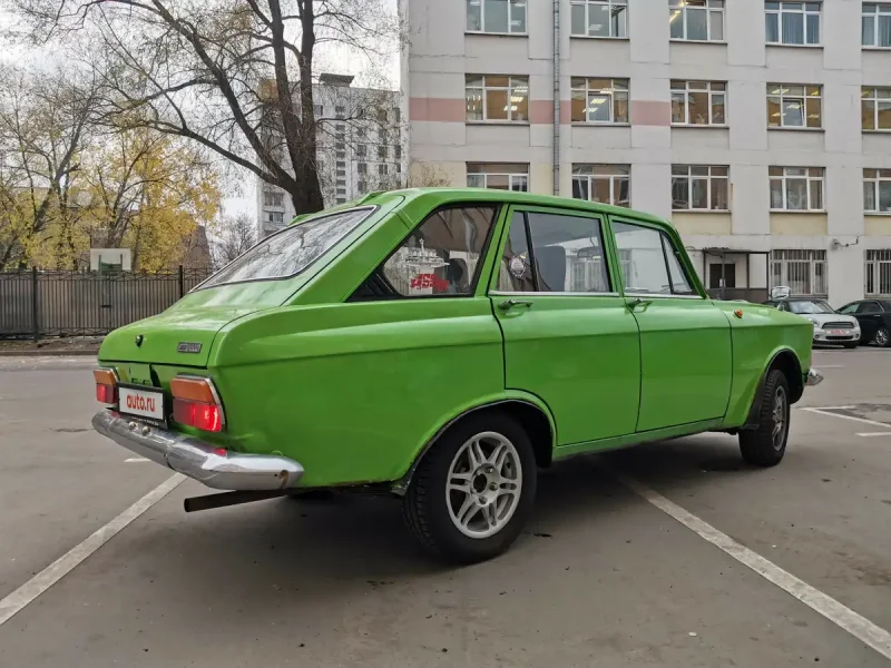 ИЖ 2125 зеленый