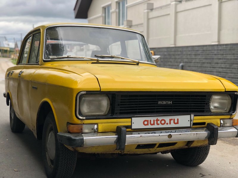 Москвич 2140 АЗЛК желтый