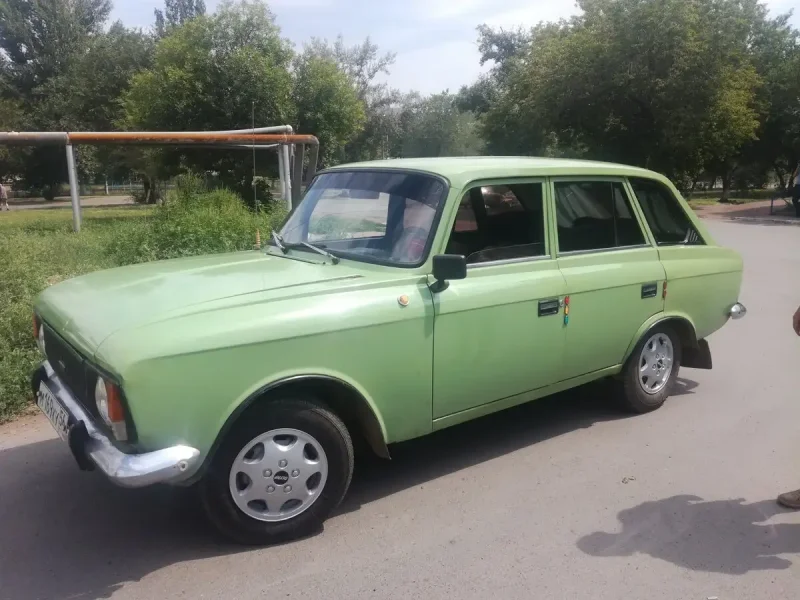 ИЖ 2125 зеленый