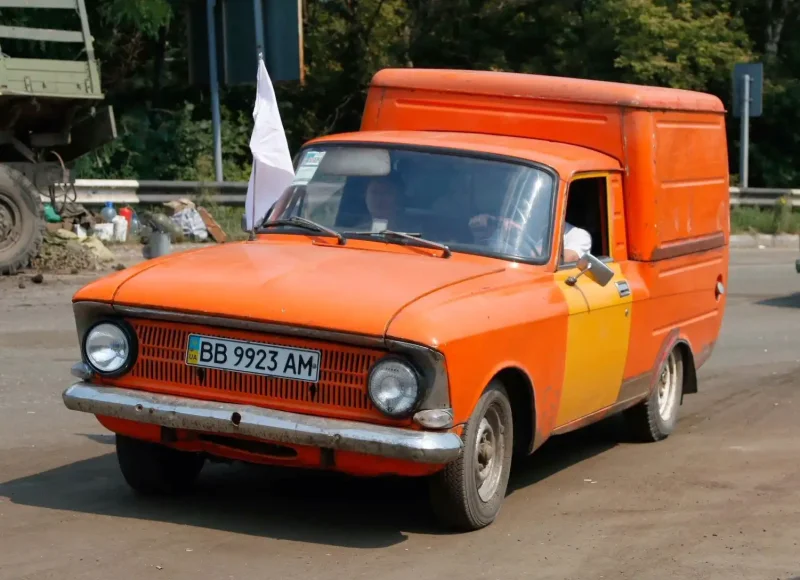 ИЖ 2715