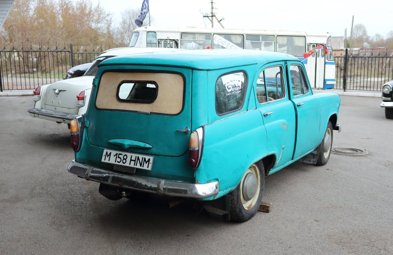 Москвич 423н