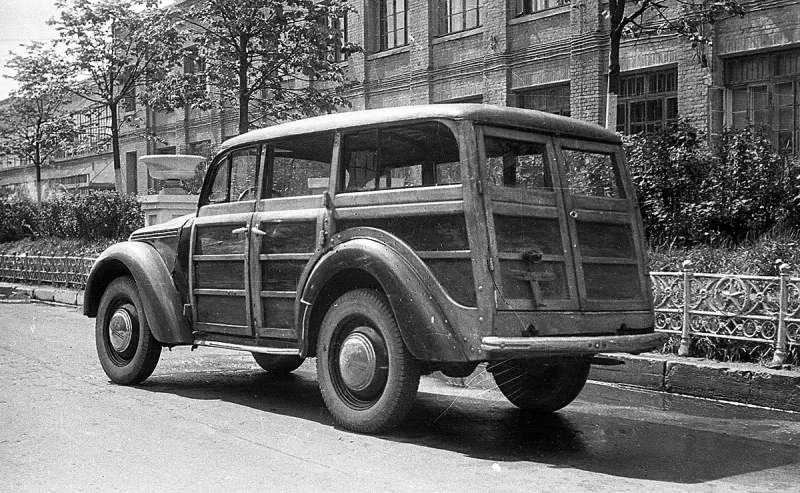 Москвич 400-422 Буратино