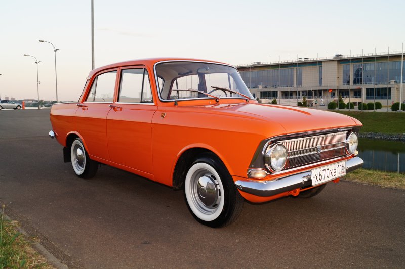 Москвич 412 с Жигулями