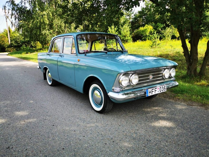 Машина Москвич 408 СССР зеленый
