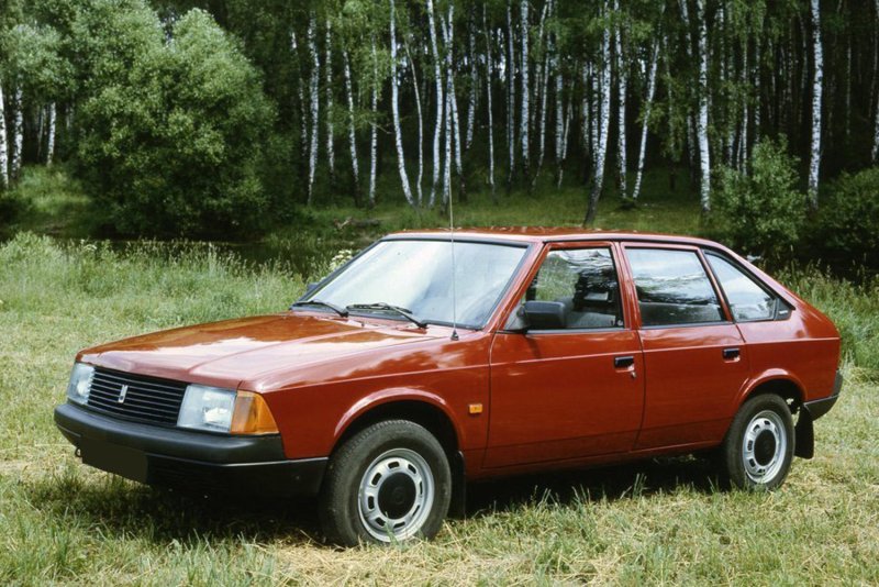 Автомобиль Москвич 2141