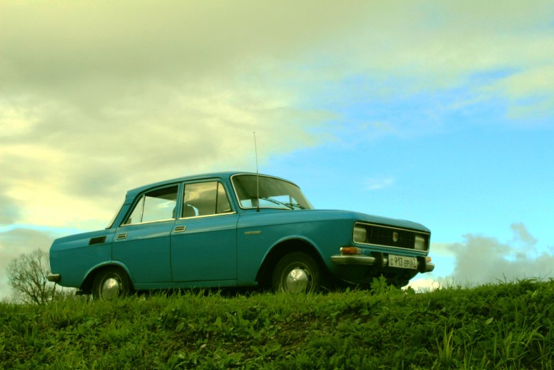 Авто Москвич 2140