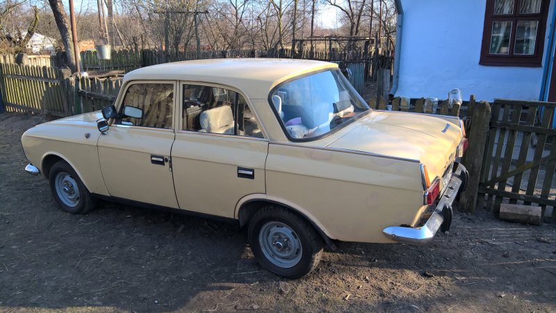 Москвич 412 с Жигулями