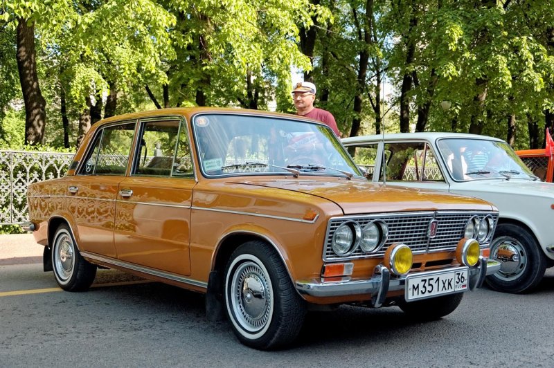 ВАЗ-2101,АЗЛК-2140,Wartburg 353