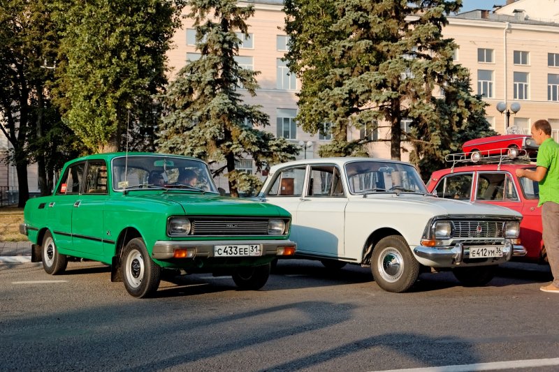 Москвич 412 и ВАЗ 2101