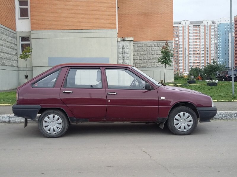 ИЖ машина 2126