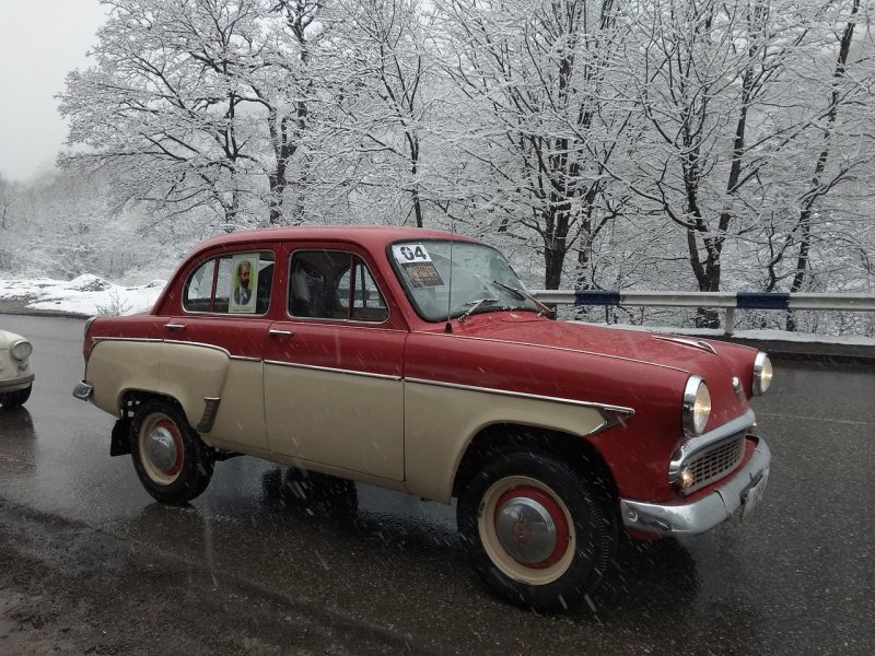 Москвич 403 ИЭ