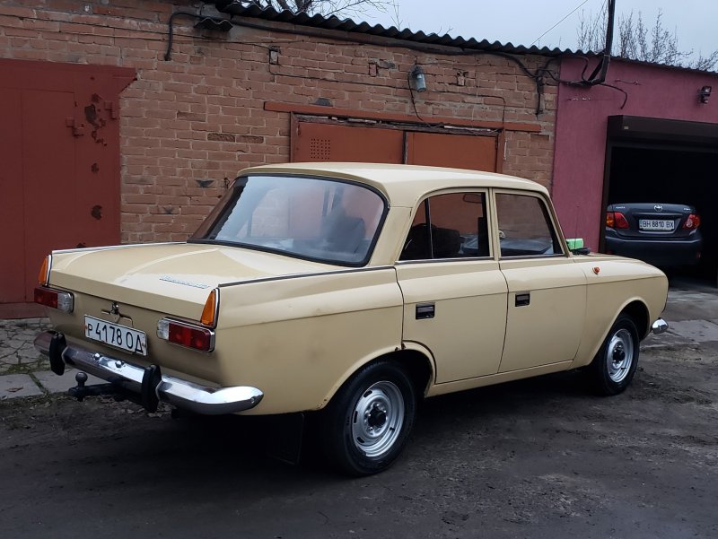 ИЖ Москвич 412 2001