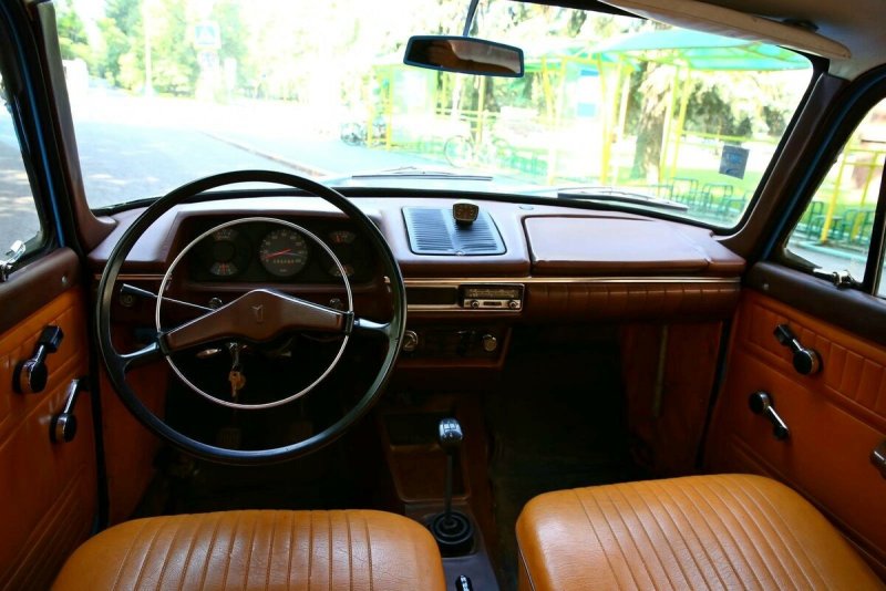 Москвич 412 АЗЛК салон