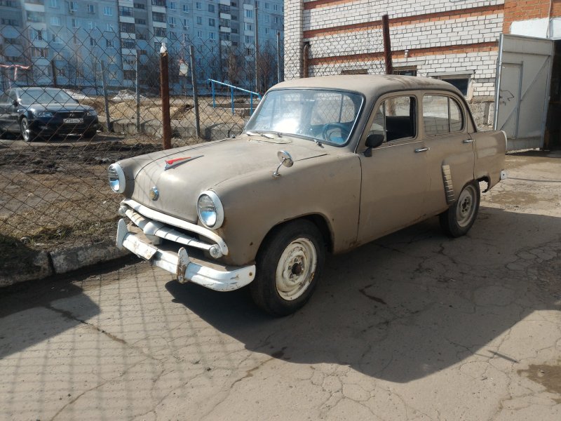 Москвич-402 легковой