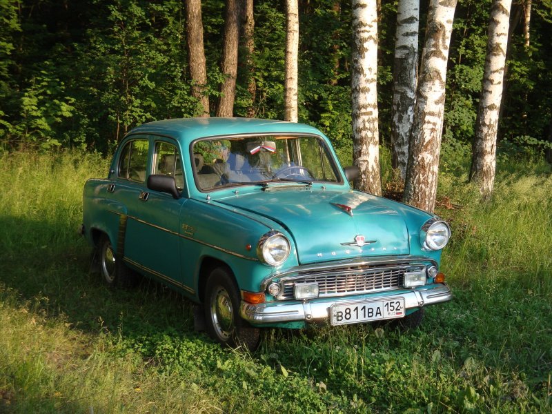 Москвич 402