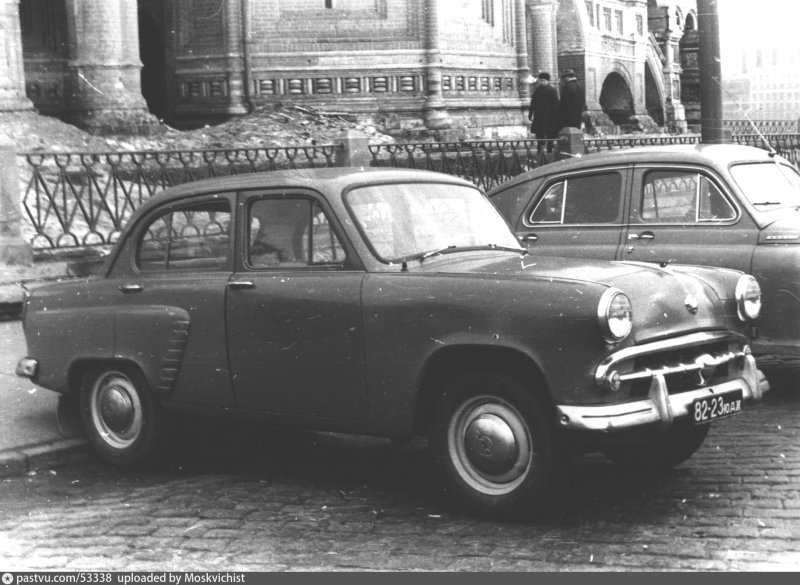 Москвич 402 зеленый