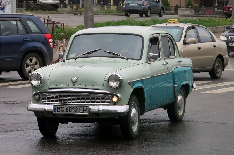 Москвич 402