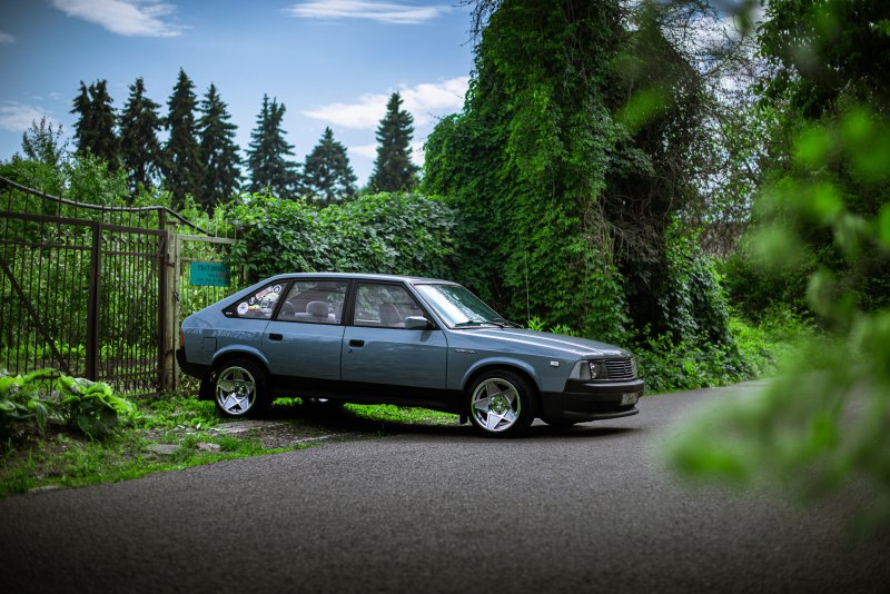 Москвич АЗЛК-2141 Алеко
